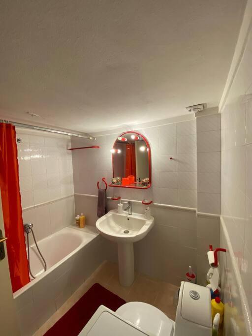 Family House Daire İskeçe Dış mekan fotoğraf